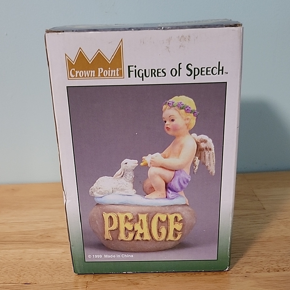 Vintage NIB  Crown Point "PEACE" Figures Of Speech Decor